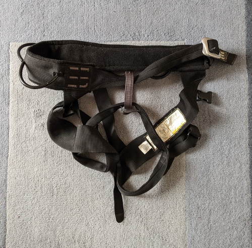 Black diamond climbing - black,