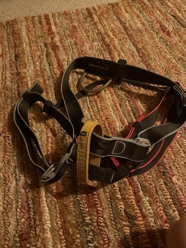 Used dmm brenin climbing - used,